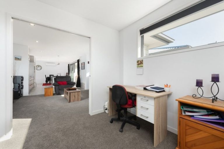 Photo of property in 9 Taioma Close, Papamoa, 3118