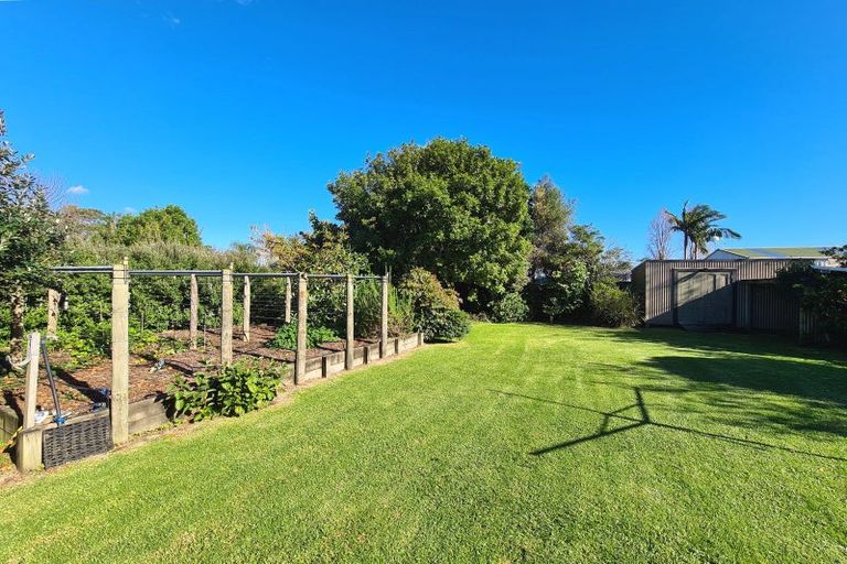 Photo of property in 756 Rings Road, Coromandel, 3506