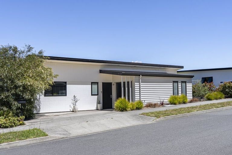 Photo of property in 75 Coster Street, Stoke, Nelson, 7011