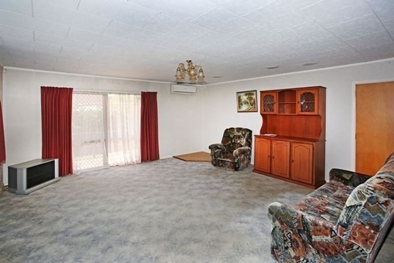 Photo of property in 11 Hunua Road, Papakura, 2110