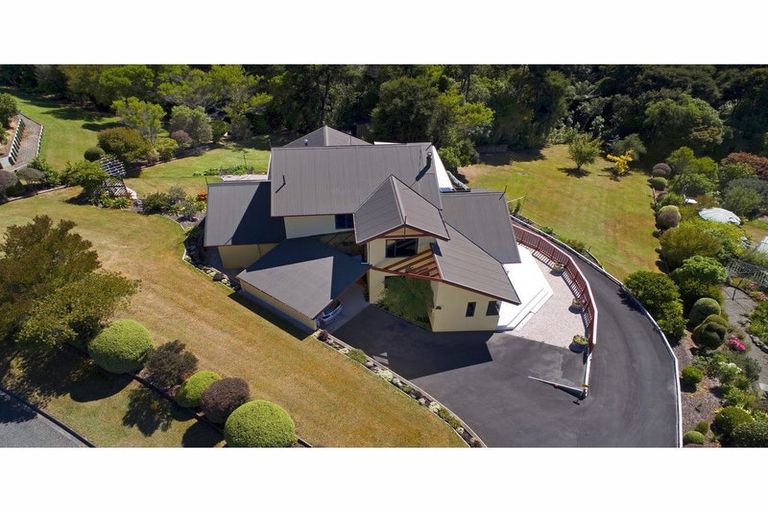 Photo of property in 9 Van Beek Place, Ruby Bay, Mapua, 7005