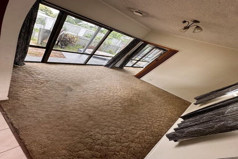 Photo of property in 44 Ashlynne Avenue, Papatoetoe, Auckland, 2025