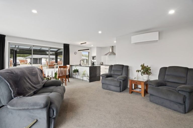 Photo of property in 16 Malone Crescent, Richmond, 7020