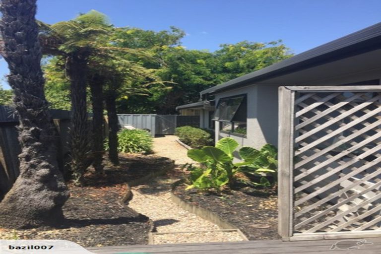 Photo of property in 22 Dover Road, St Andrews, Hamilton, 3200