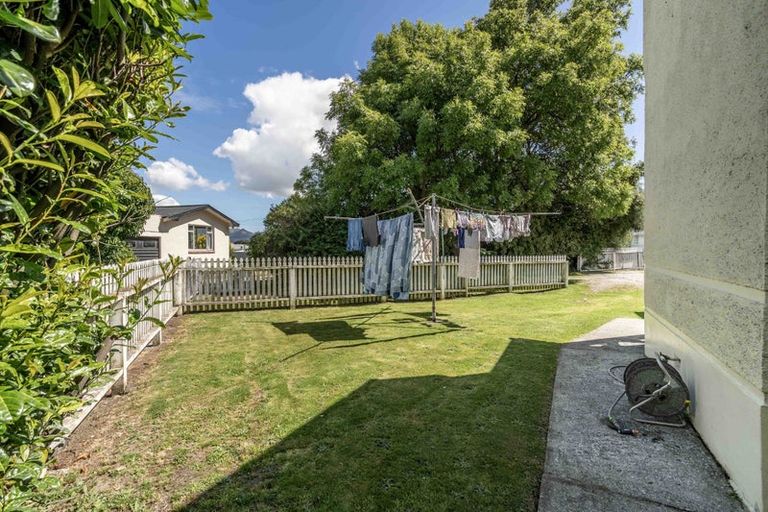 Photo of property in 2 Wentworth Street, East Gore, Gore, 9710