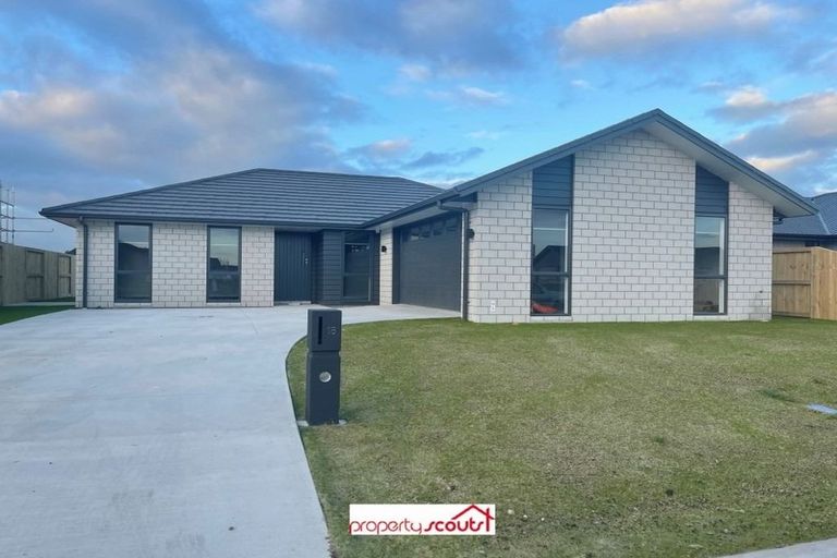 Photo of property in 18 Kimbrae Drive, Rototuna North, Hamilton, 3210