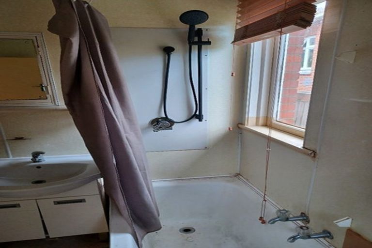 Photo of property in 104 Blacks Road, Opoho, Dunedin, 9010