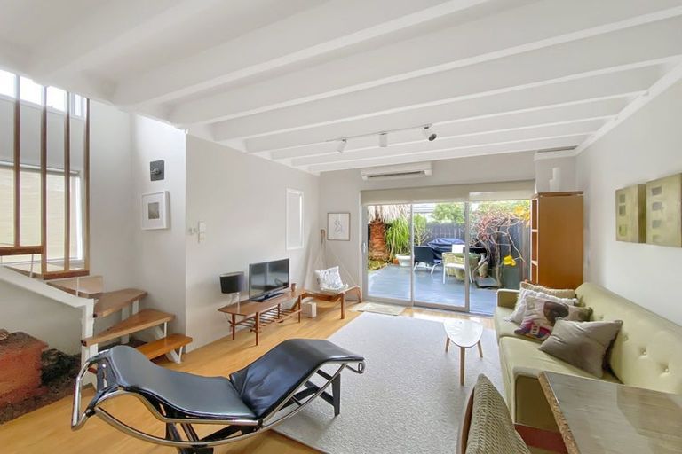 Photo of property in 5/65 Woodward Road, Mount Albert, Auckland, 1025