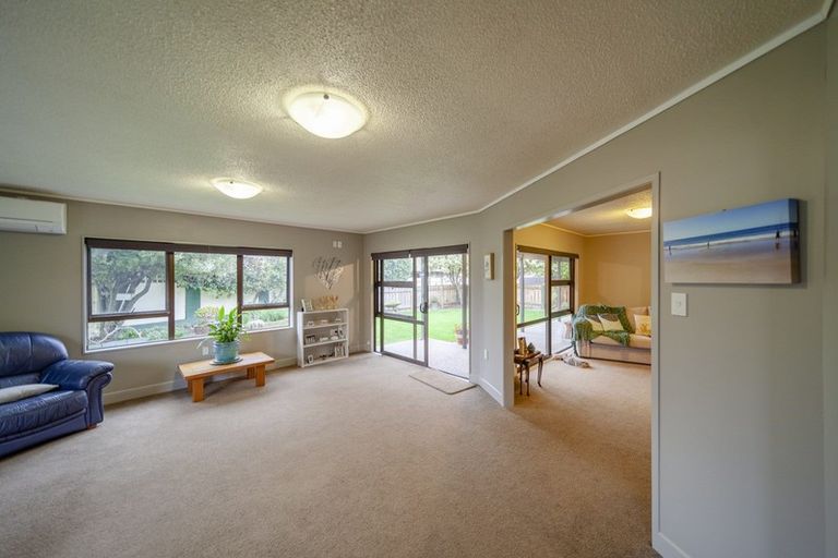 Photo of property in 375 Westminster Avenue, Tamatea, Napier, 4112
