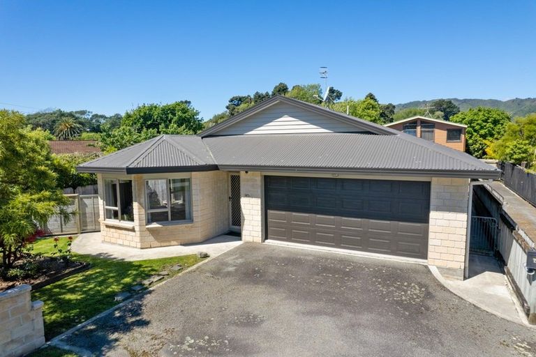 Photo of property in 167a Te Moana Road, Waikanae, 5036