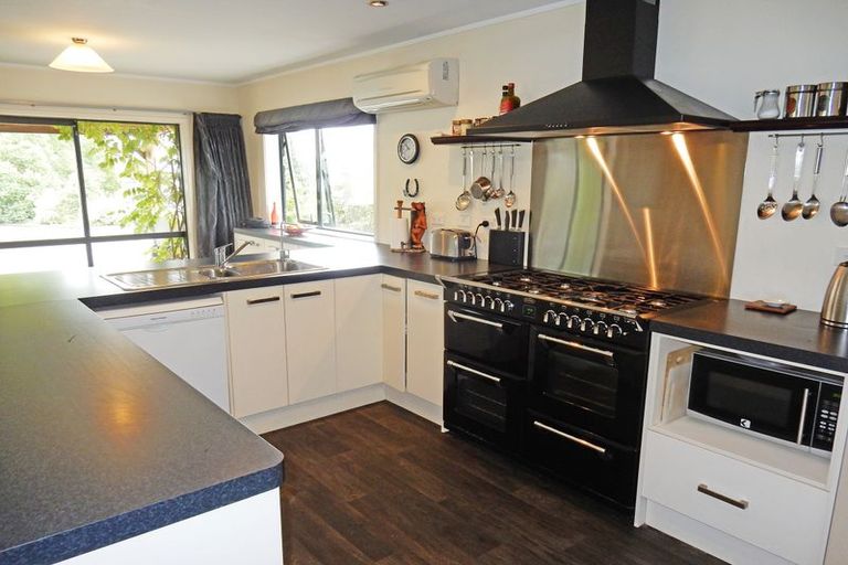 Photo of property in 159 Awamoa Road, Holmes Hill, Oamaru, 9492