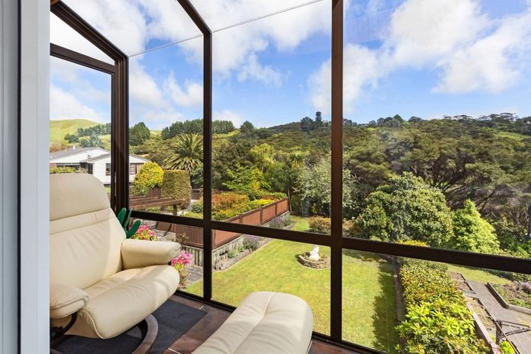 Photo of property in 54 Exploration Way, Whitby, Porirua, 5024