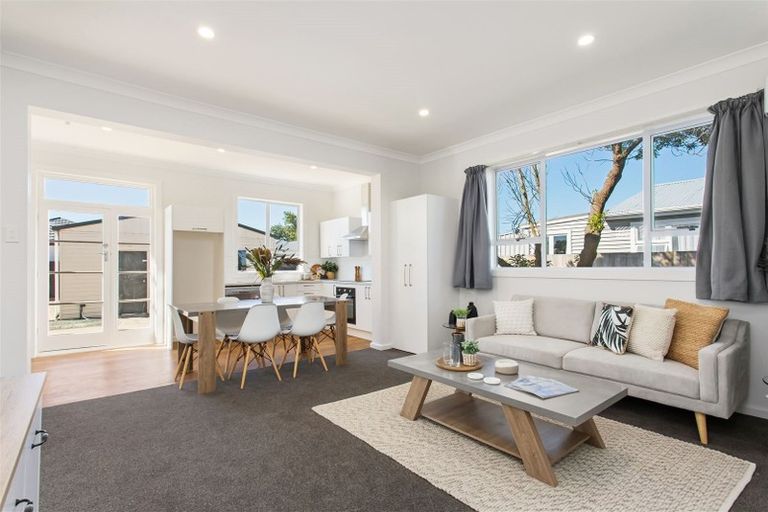 Photo of property in 7 Sylvia Street, Parklands, Christchurch, 8083