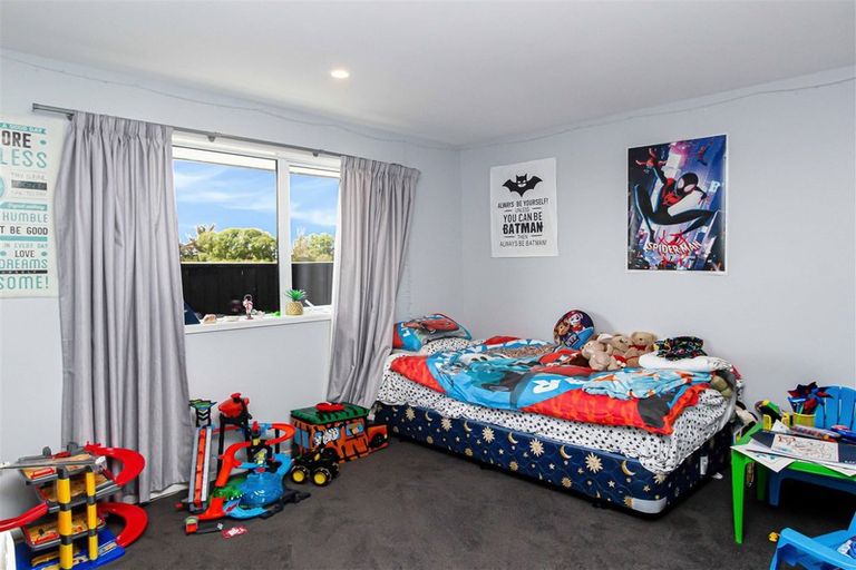 Photo of property in 7 Springbrook Close, Rangiora, 7400