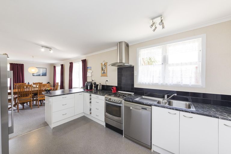 Photo of property in 51 Honore Drive, Linton, Palmerston North, 4472