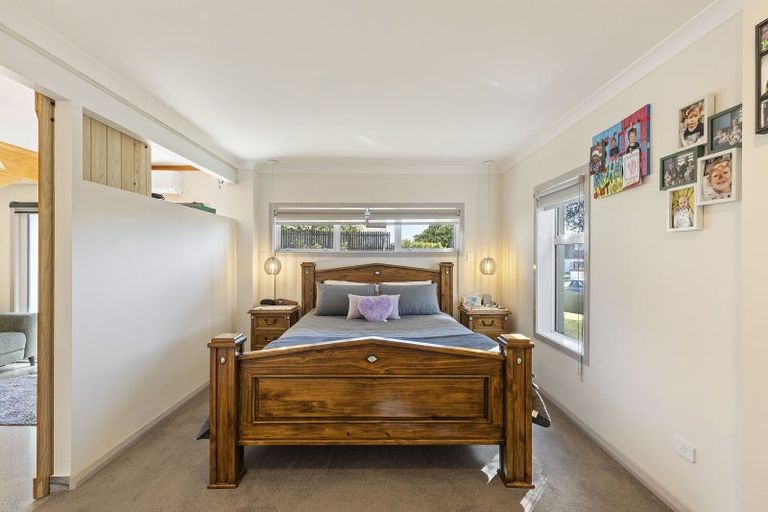 Photo of property in 27 Glamis Avenue, Bell Block, New Plymouth, 4312