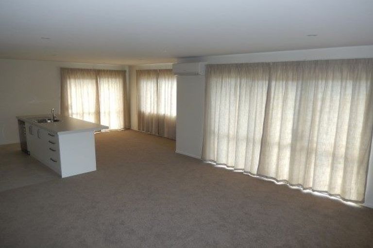 Photo of property in 10 Echelon Drive, Wigram, Christchurch, 8042