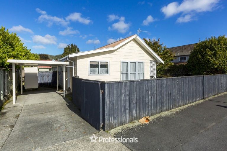 Photo of property in 1/790 Fergusson Drive, Elderslea, Upper Hutt, 5018