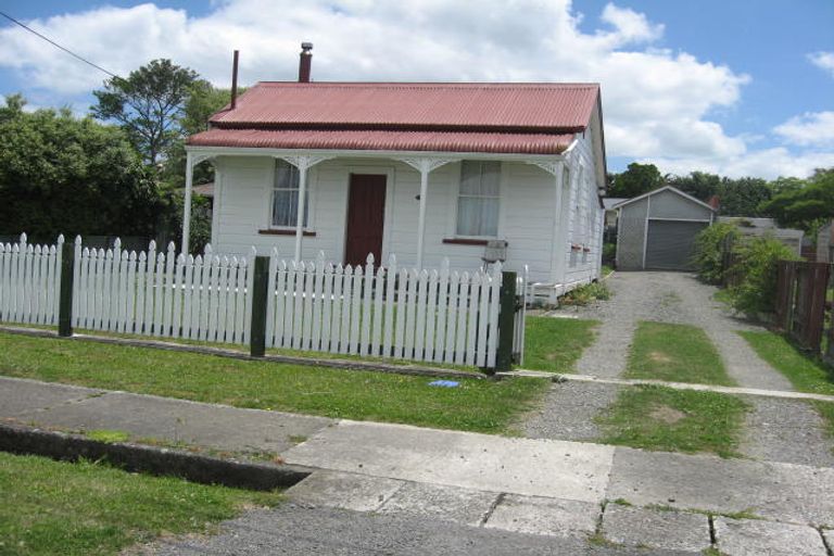 Photo of property in 28 Camden Street, Feilding, 4702