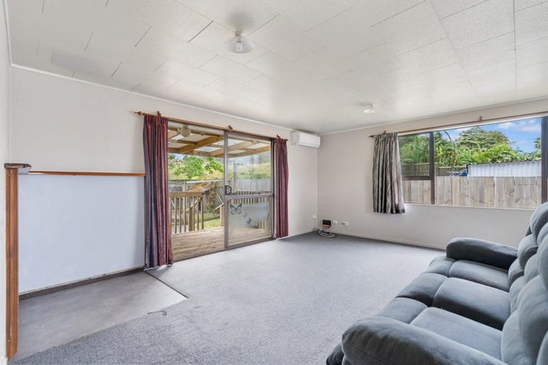 Photo of property in 121 King Street, Hikurangi, 0114