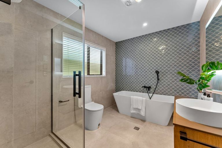 Photo of property in 10 Keel Street, Long Bay, Auckland, 0630