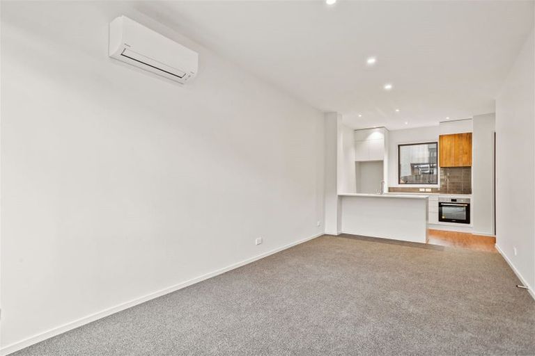 Photo of property in 7 Auster Lane, Hobsonville, Auckland, 0616