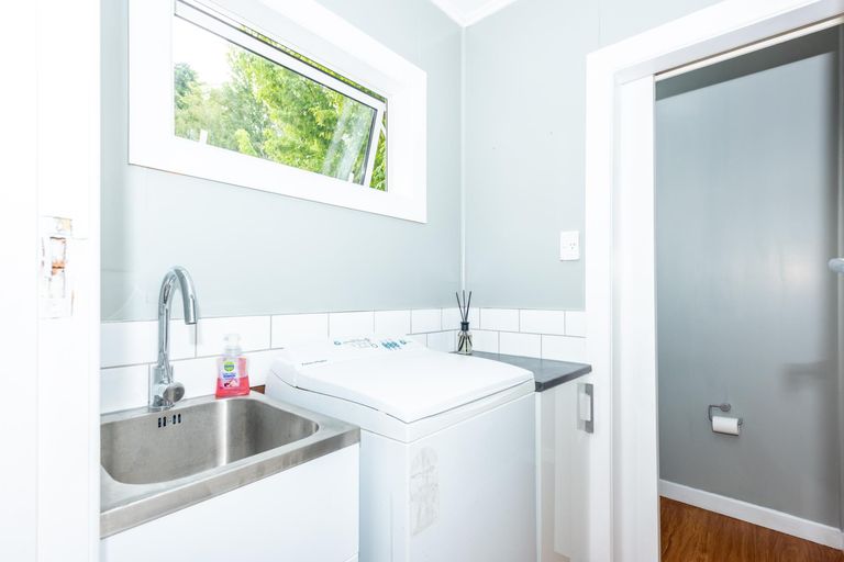 Photo of property in 8 Massey Road, Mangapapa, Gisborne, 4010