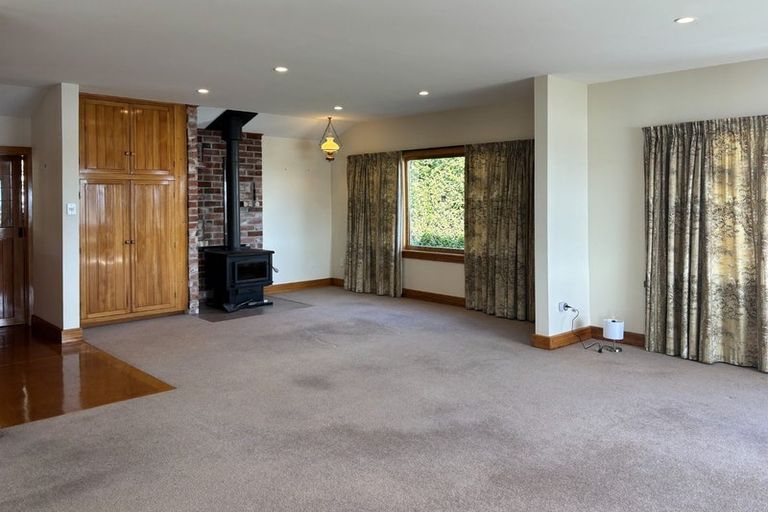 Photo of property in 40 Saint Andrews Hill Road, Mount Pleasant, Christchurch, 8081