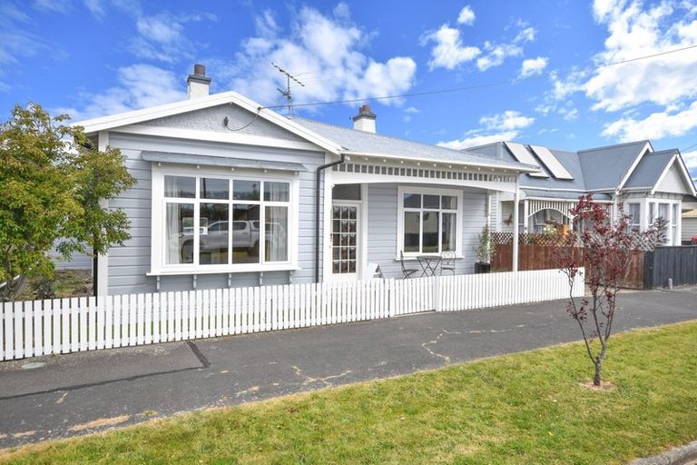 Photo of property in 25 Young Street, Saint Kilda, Dunedin, 9012