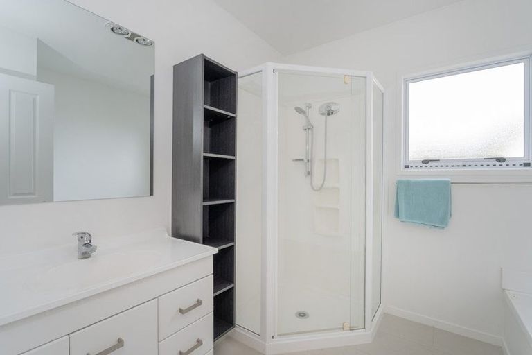 Photo of property in 120 Pepe Road, Tairua, 3508