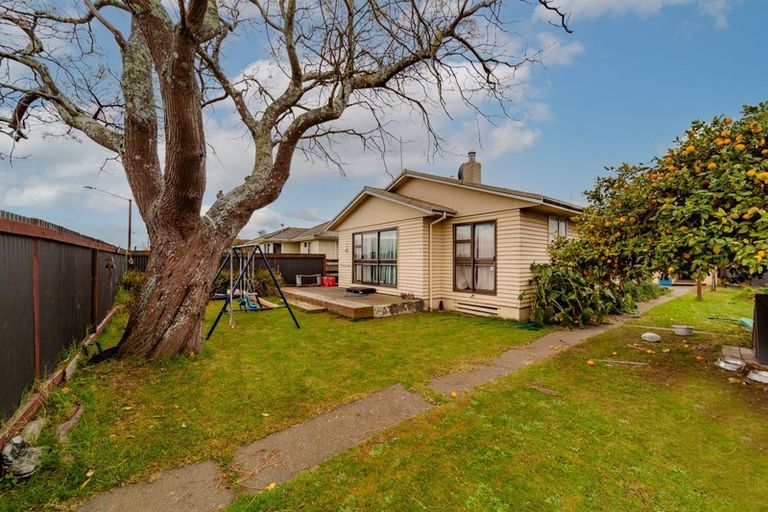 Photo of property in 38 Hislop Avenue, Onekawa, Napier, 4110