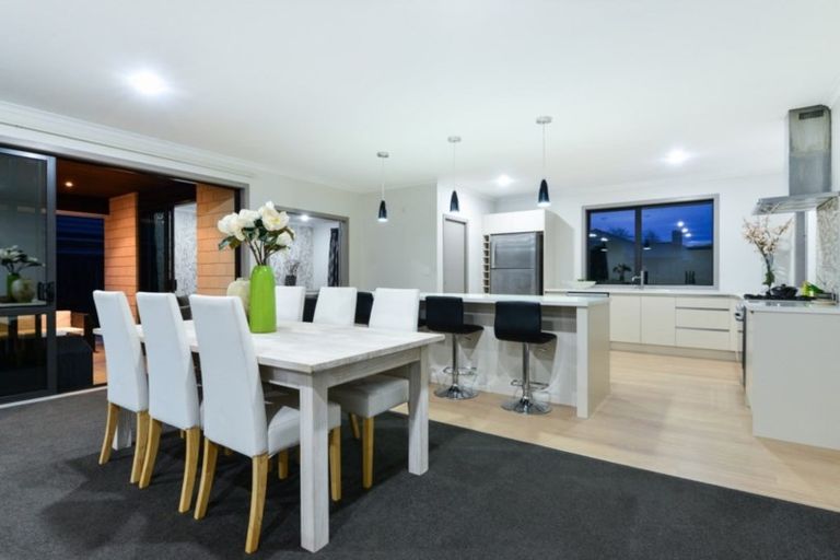 Photo of property in 2 Michael Terrence Place, Flagstaff, Hamilton, 3210