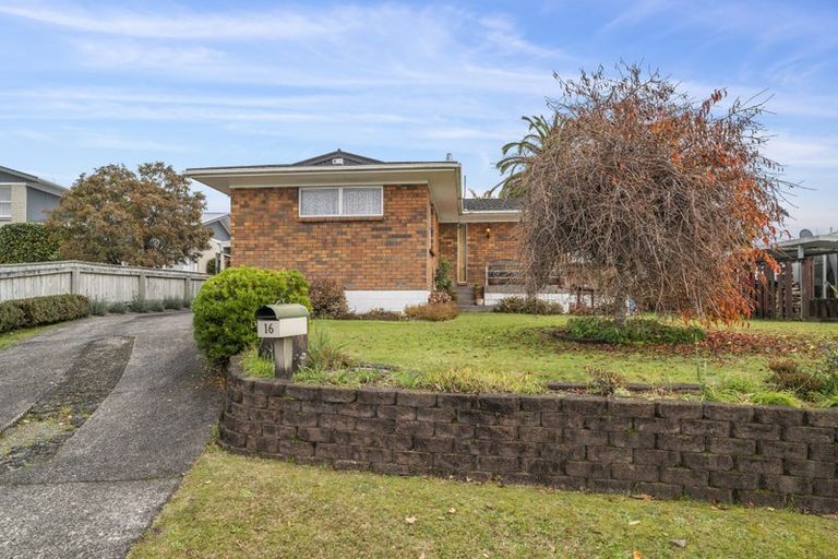 Photo of property in 16 Castor Place, Sunnybrook, Rotorua, 3015