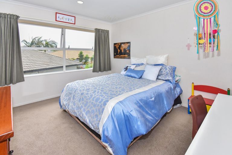 Photo of property in 7 Stranraer Crescent, Wattle Downs, Auckland, 2103