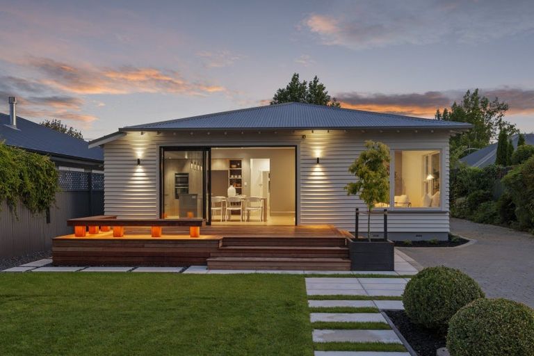 Photo of property in 69 Tomes Road, St Albans, Christchurch, 8052