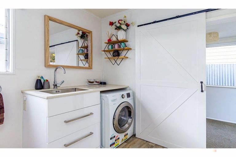 Photo of property in 126 Selwyn Street, Waimataitai, Timaru, 7910