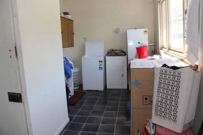Photo of property in 73 Alexander Street, Greymouth, 7805