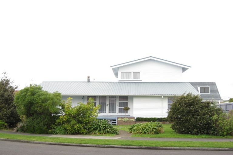 Photo of property in 14 Maralyn Place, Bell Block, New Plymouth, 4312
