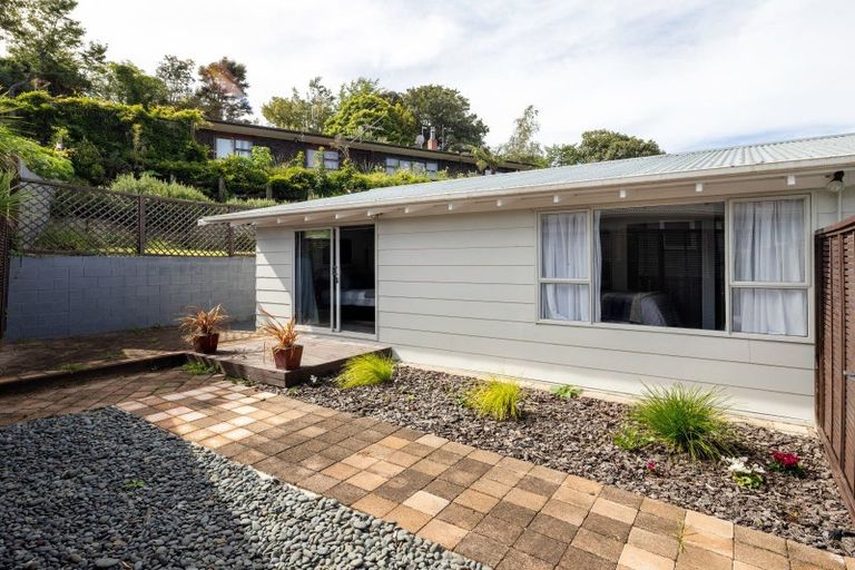 Photo of property in 28 Rothesay Place, Dinsdale, Hamilton, 3204