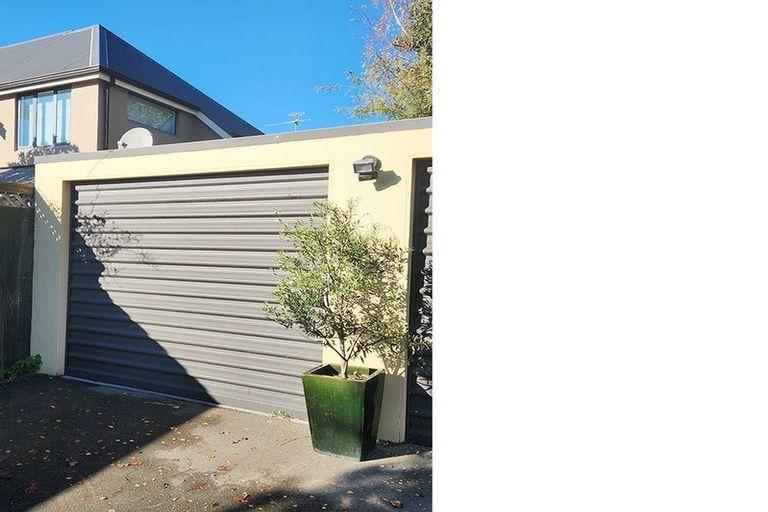 Photo of property in 2/28 Derby Street, St Albans, Christchurch, 8014