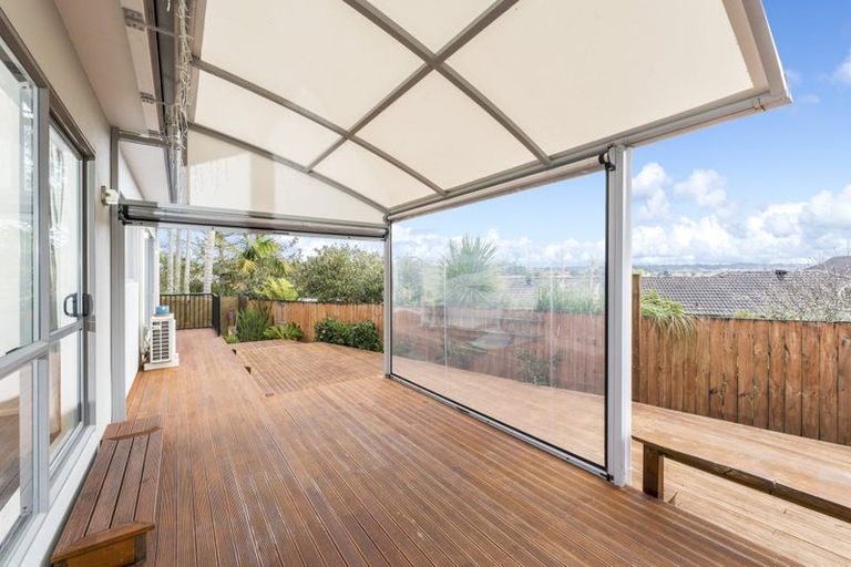 Photo of property in 22 Gala Place, Henderson, Auckland, 0612