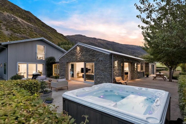 Photo of property in 61 Gibbston Back Road, Gibbston, Queenstown, 9371