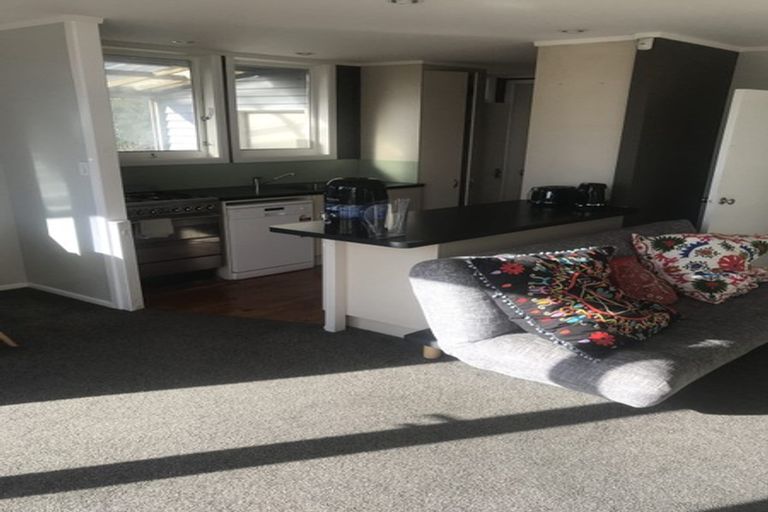 Photo of property in 9 Chapman Street, Johnsonville, Wellington, 6037