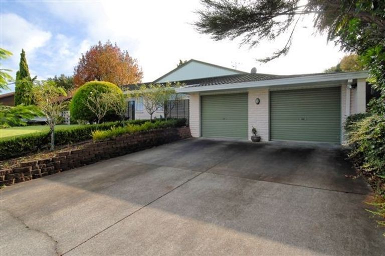 Photo of property in 132 Totara Drive, Pukete, Hamilton, 3200