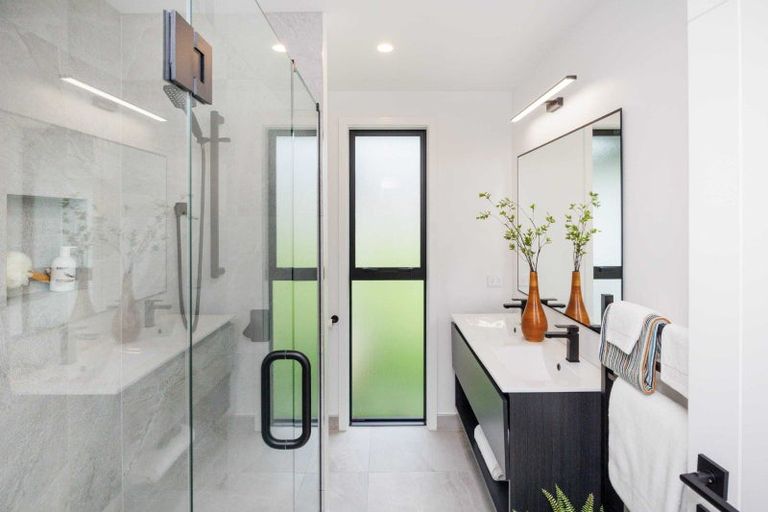 Photo of property in 132 Kingsdale Park Drive, Aokautere, Palmerston North, 4471