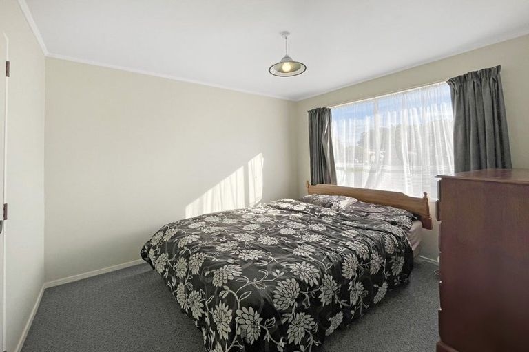 Photo of property in 6 Jupiter Street, Milson, Palmerston North, 4414