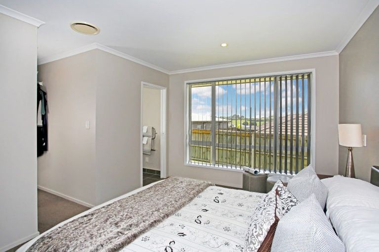 Photo of property in 9 Mcneish Place, Pokeno, 2402