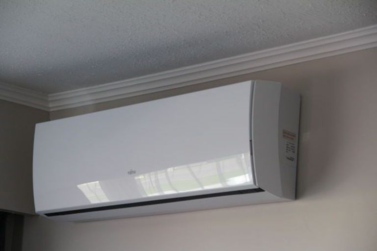 Photo of property in 43 Ferguson Street, Awapuni, Palmerston North, 4412