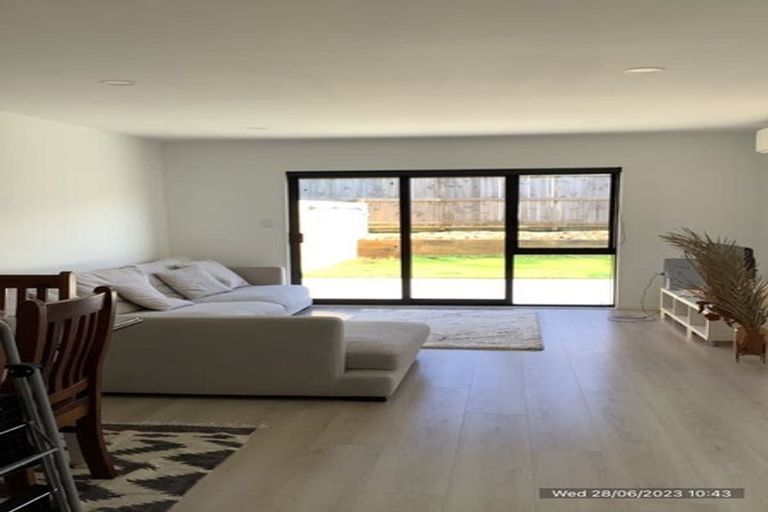 Photo of property in 2/15 Tokerau Drive, Rototuna North, Hamilton, 3210