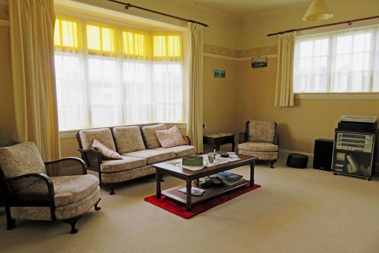 Photo of property in 1 Davie Street, Temuka, 7920